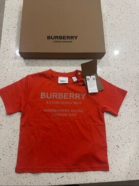 Burberry Red Logo Short-Sleeve Kids Tee 2y NWT and box
